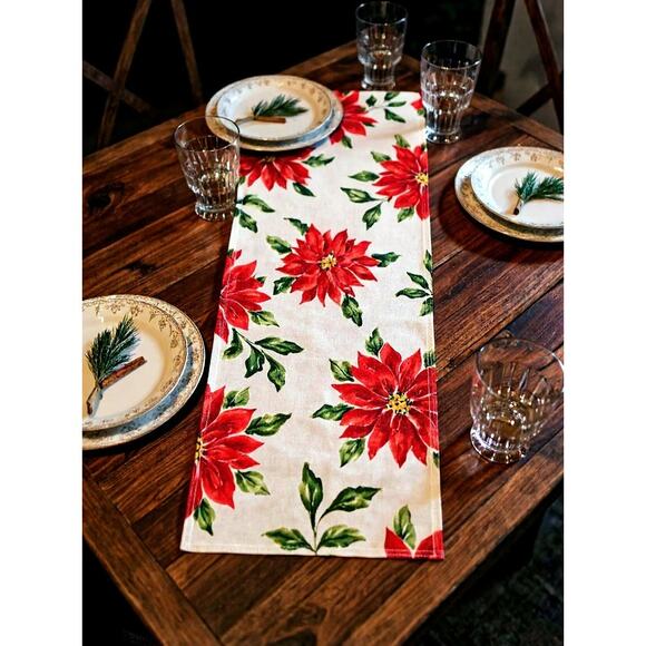 Placemats Red Poinsettia Set of 6 Handmade Shiny Poly Cotton Rectangle 19" x 14" - Picture 1 of 6